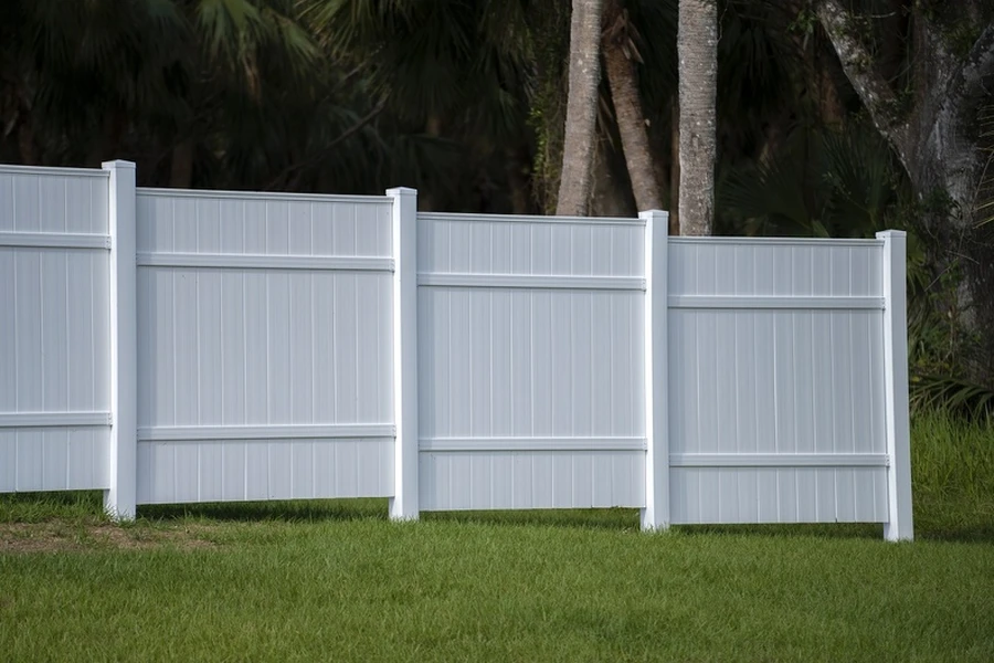 How Vinyl Fencing Enhances Property Privacy And Security in Austin, TX How Vinyl Fencing Enhances Property Privacy And Security in Austin, TX